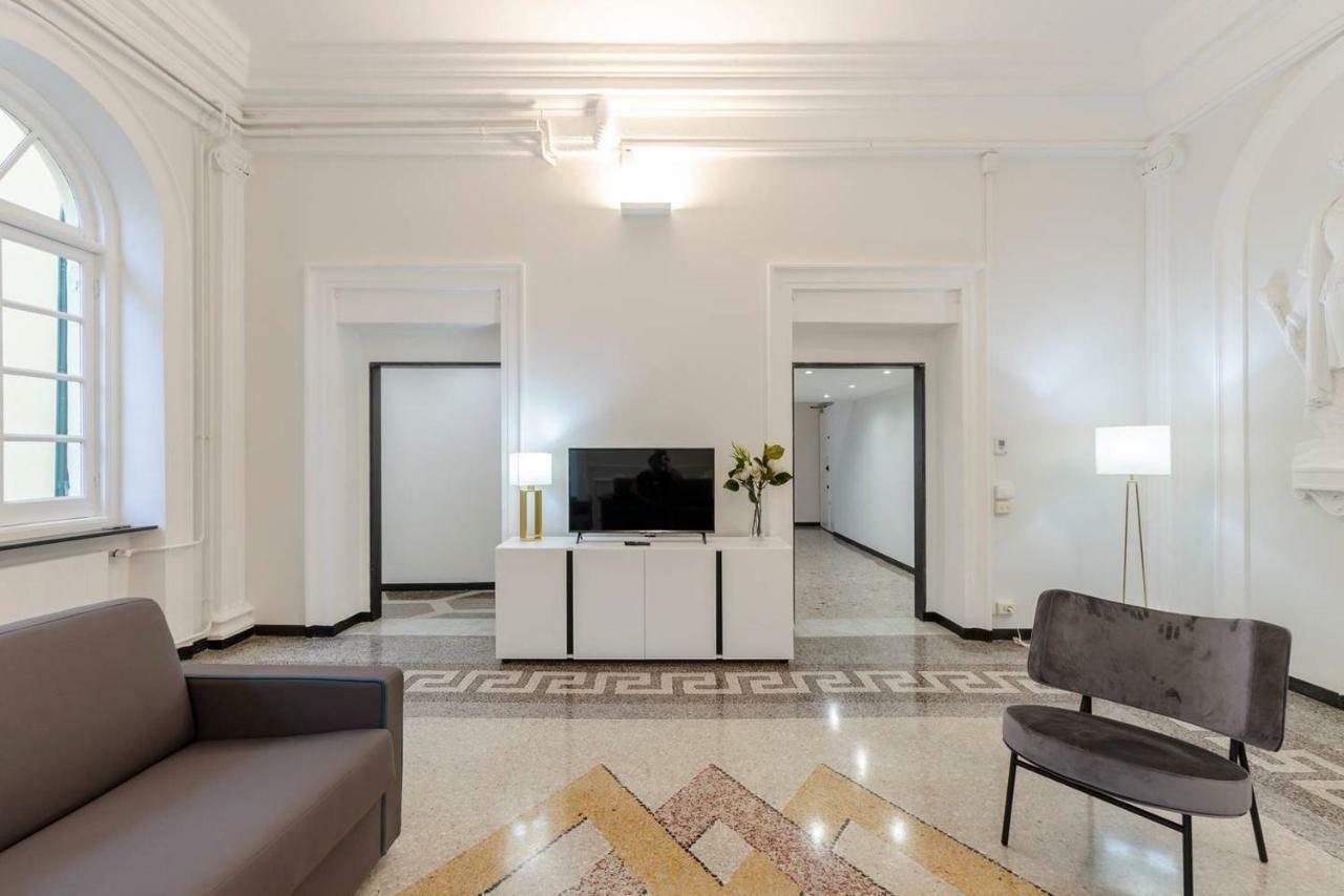 Joivy Elegant Flat For 7, In The Heart Of Genoa Daire Dış mekan fotoğraf