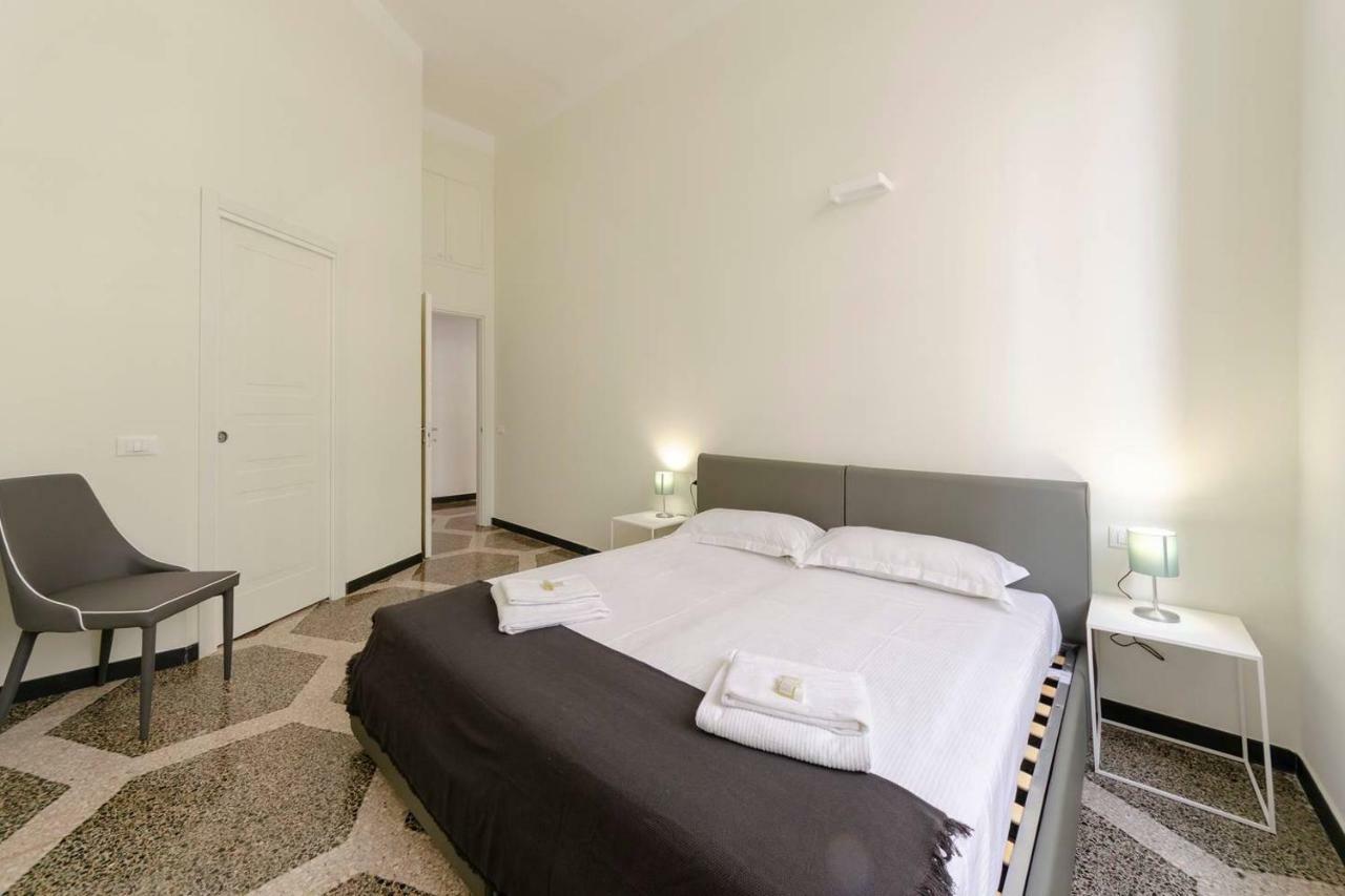 Joivy Elegant Flat For 7, In The Heart Of Genoa Daire Dış mekan fotoğraf