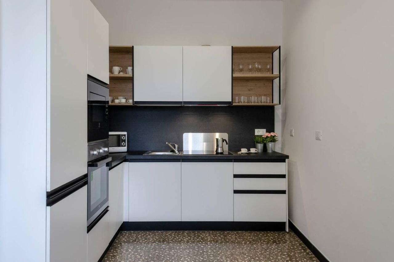 Joivy Elegant Flat For 7, In The Heart Of Genoa Daire Dış mekan fotoğraf